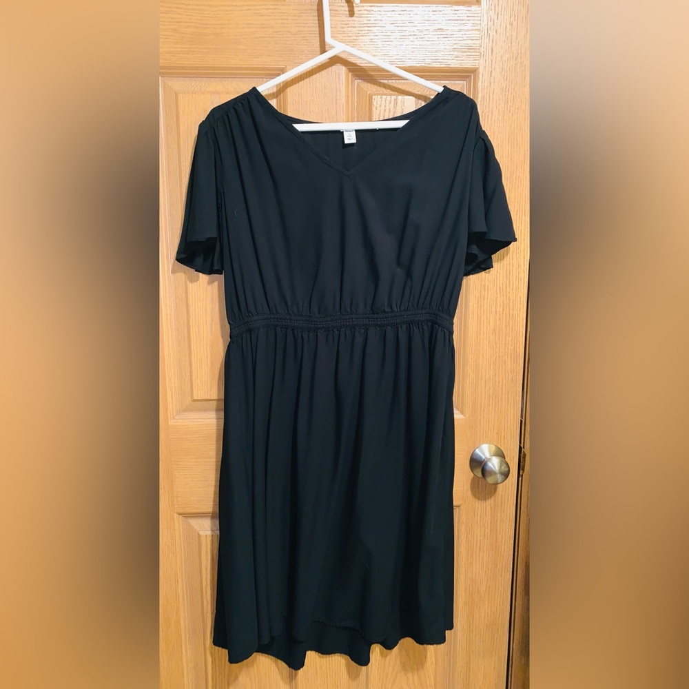 Old navy lightweight elastic waist, Elegant Black Dress